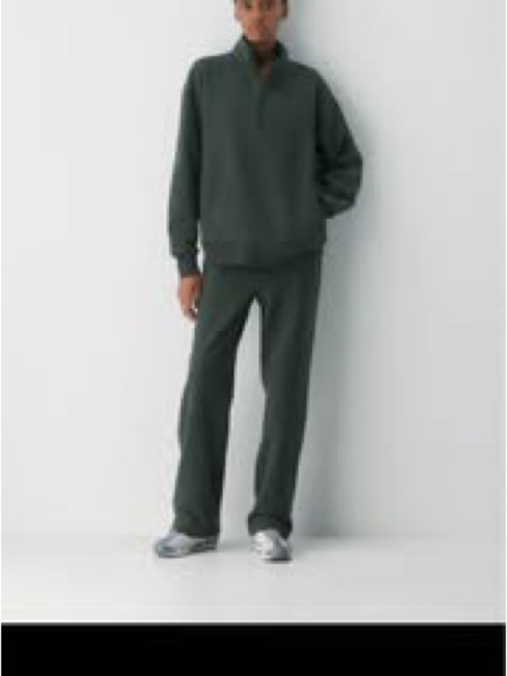 Aritzia Women's Cozy Sweatfleece Perfect Banded Sweatpants - NWT